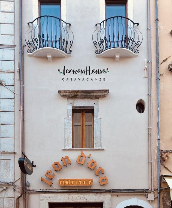 LeonessHouse