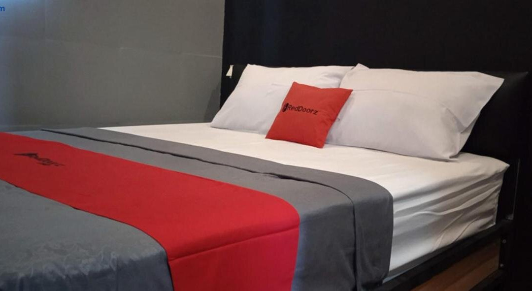 RedDoorz @ Jalan Raya Baturaden 2