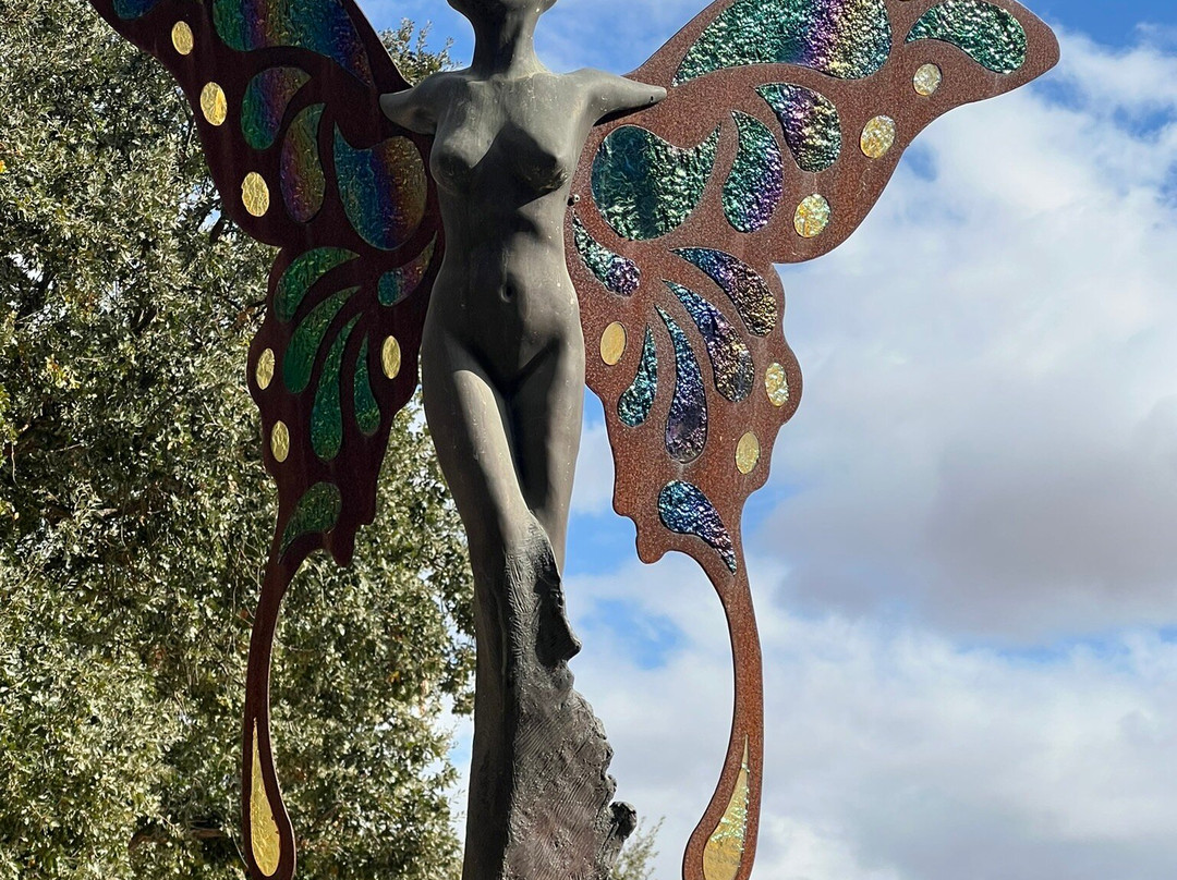 Sculpterra Winery & Sculpture Garden景点图片