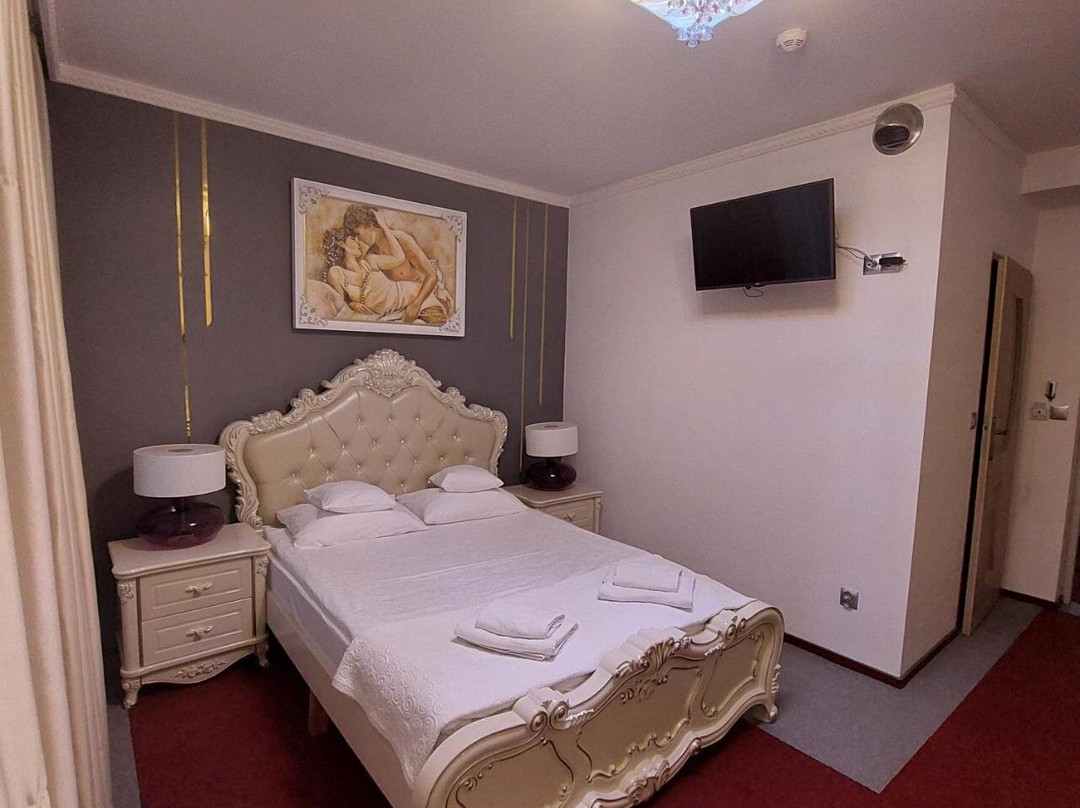 Nowinka酒店住宿-Hotel I Restauracja Perła