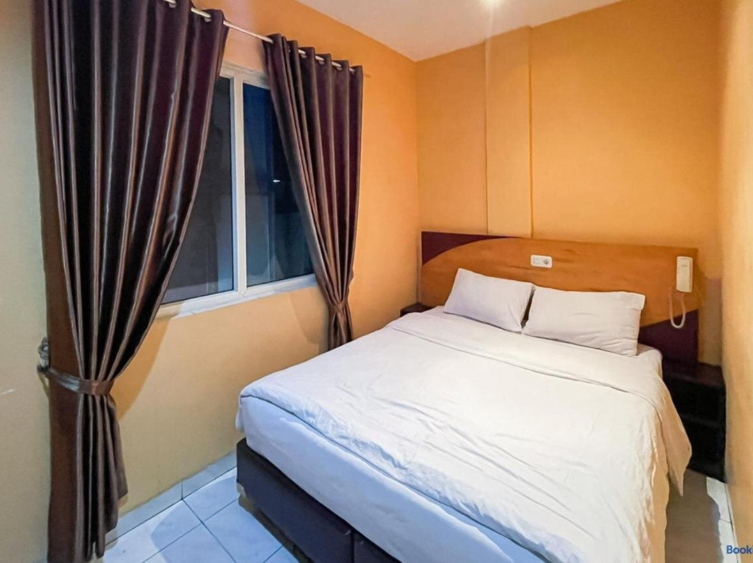 RedDoorz at Hotel Anda Pematang Siantar