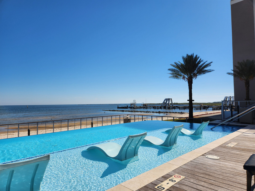 银拖鞋娱乐场酒店 - 仅限成人主图