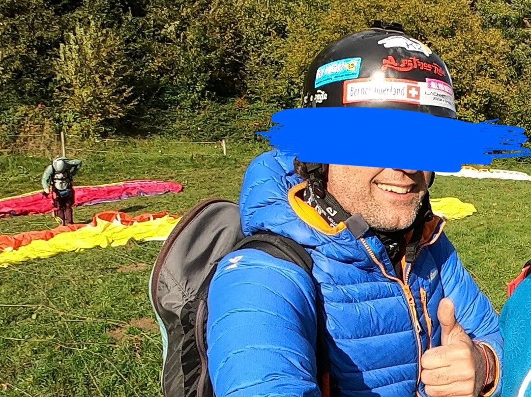 Twin Paragliding景点图片