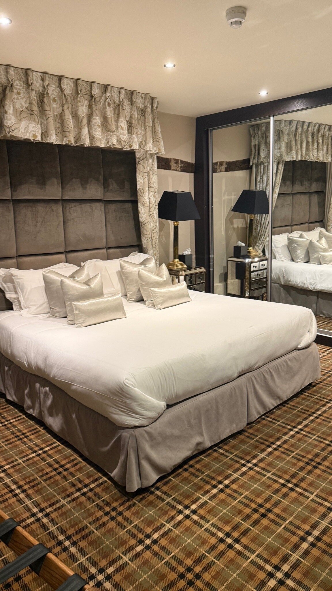 The White Hart Hotel-官方