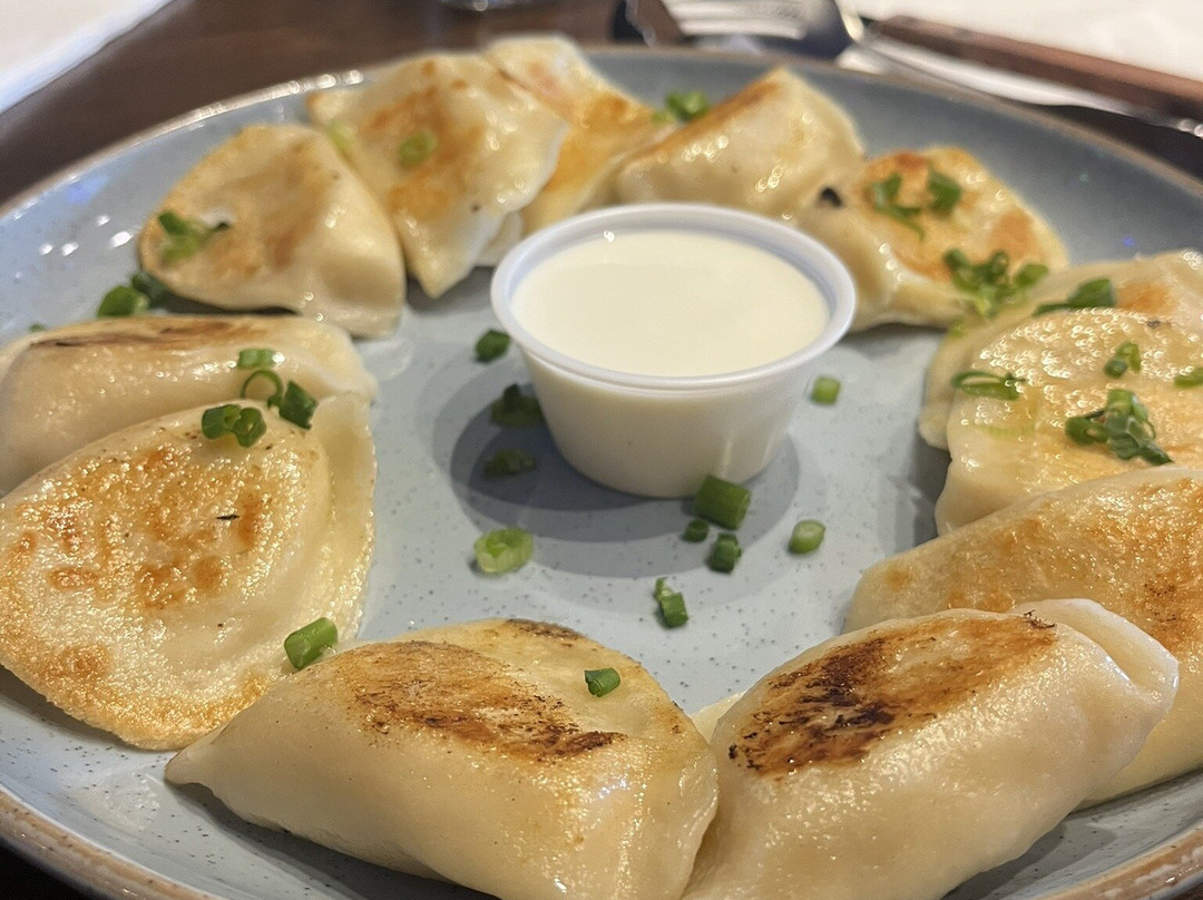 Bottoms Up Bar & Lounge