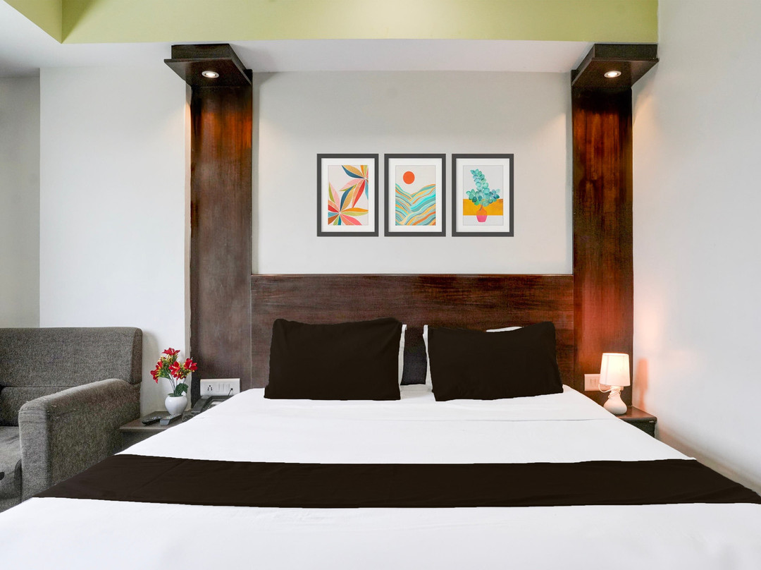 Super Townhouse Anand