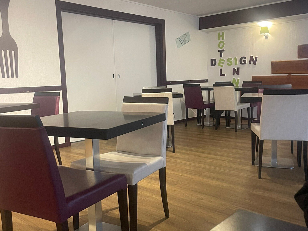 旱獭蒙达尼酒店主图