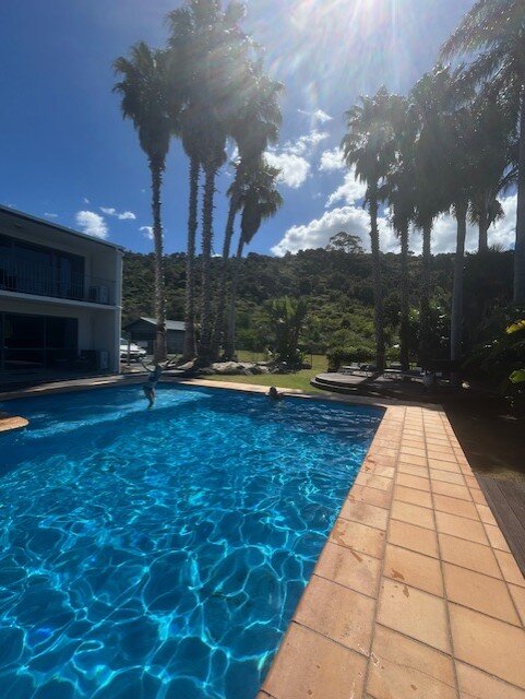 Te Tiriti Motel Waitangi-泳池