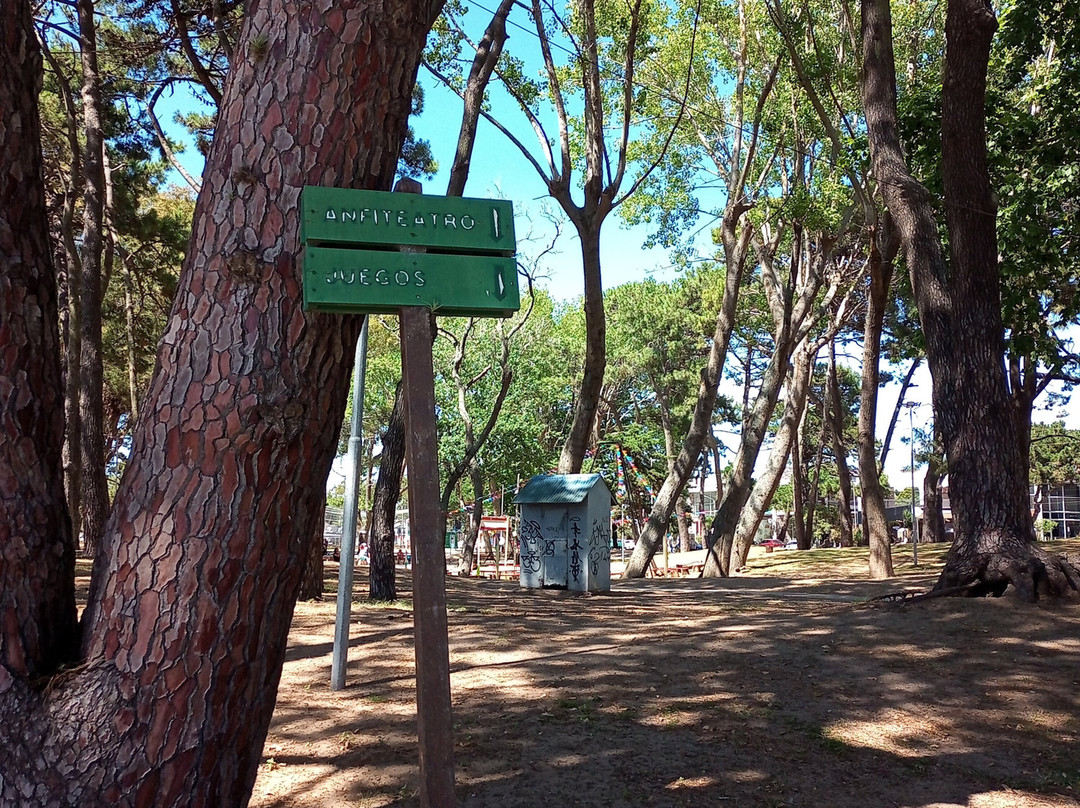 Plaza de la Familia-San Bernardo必去景点