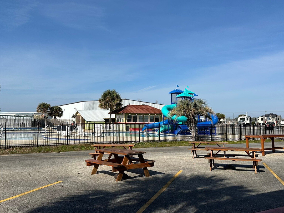 Unhitched Foley Rv Resort