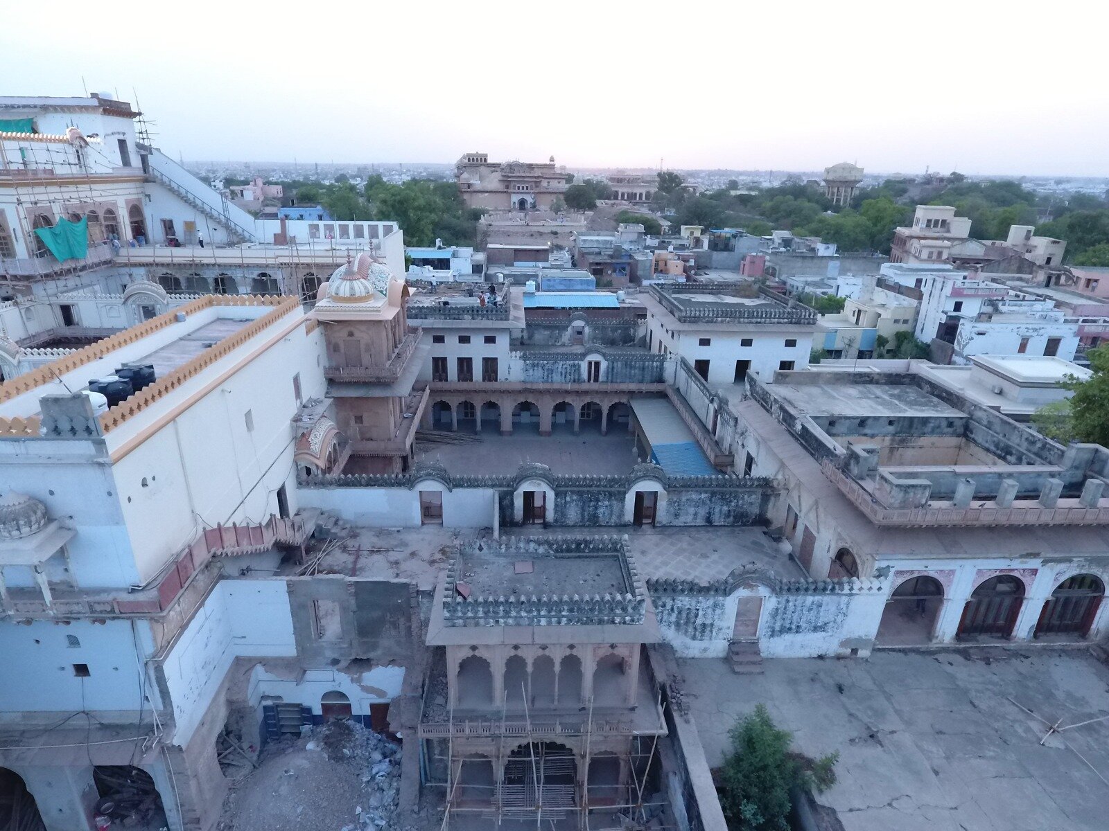 Mahal Khas Palace-官方
