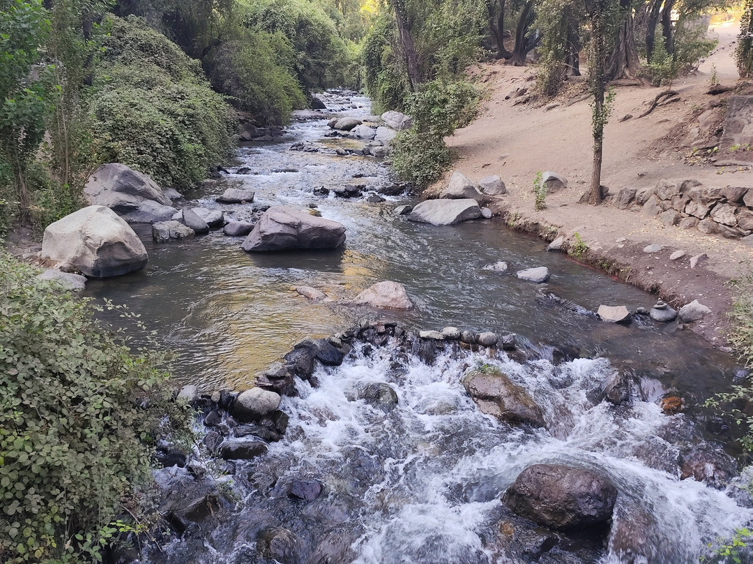 Santuario de la Naturaleza el Arrayan-圣地亚哥必去景点