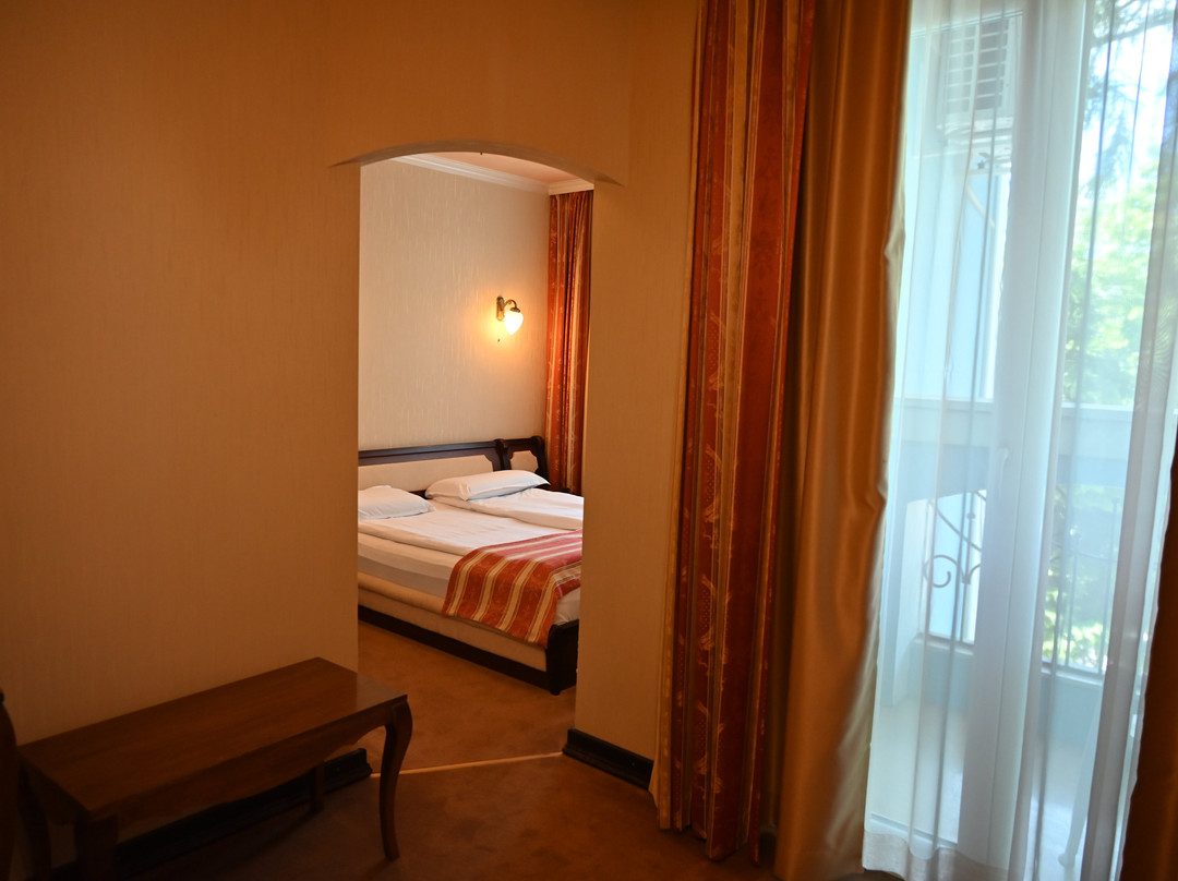 Family Hotel Lazur主图