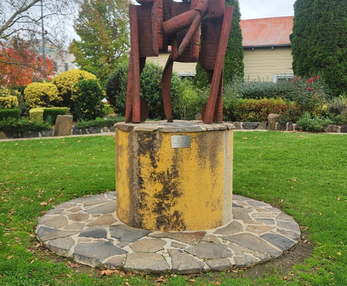 Walcha's Open Air Gallery of sculptures and artworks-Walcha必去景点