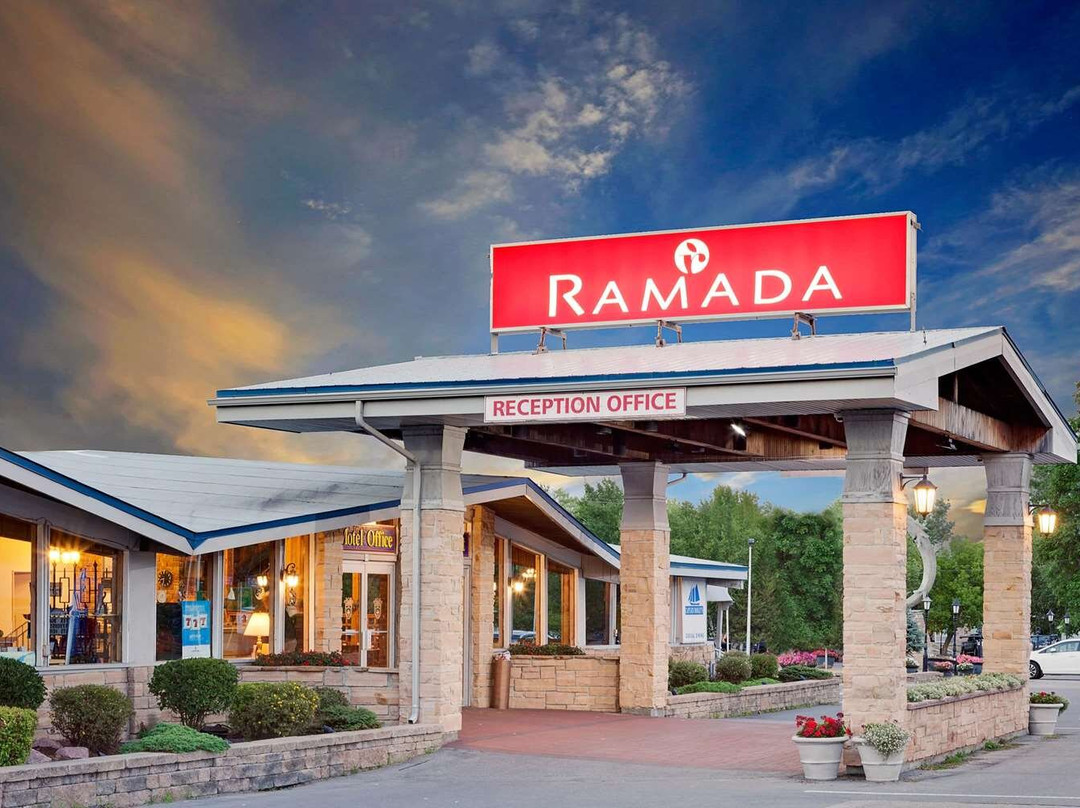 Lyndhurst酒店住宿-Ramada by Wyndham 1000 Islands/Gananoque