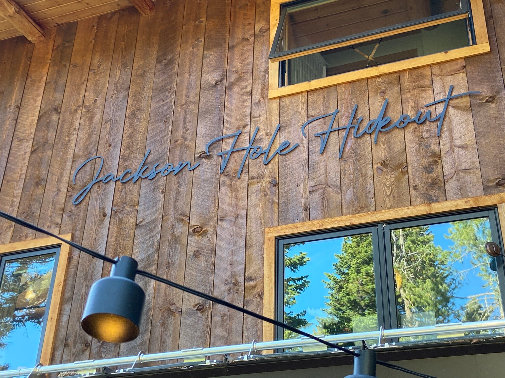 Jackson Hole Hideout-官方