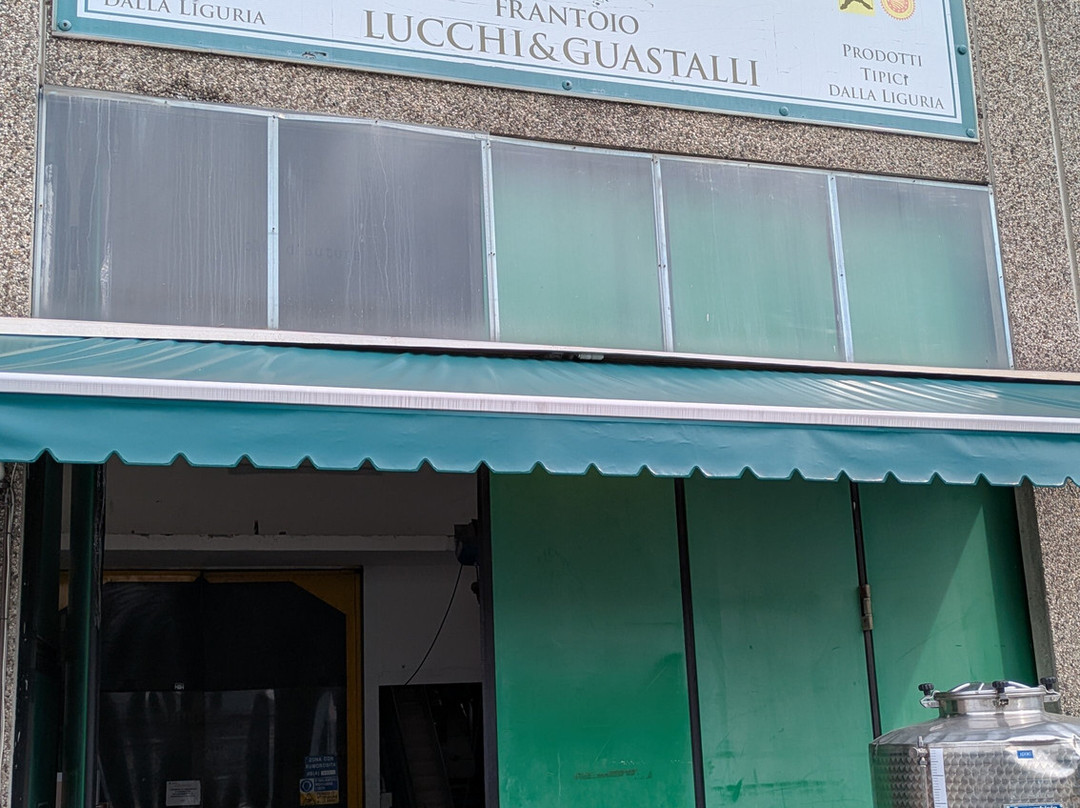 Lucchi E Guastalli景点图片