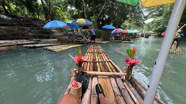 J mac tours-蒙特戈贝必去景点