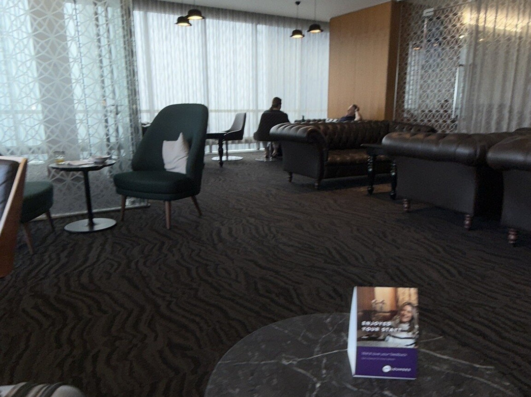 No1 Lounge - Gatwick North-霍利必去景点