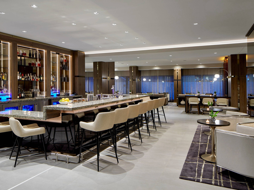 Ac Hotel Durham主图