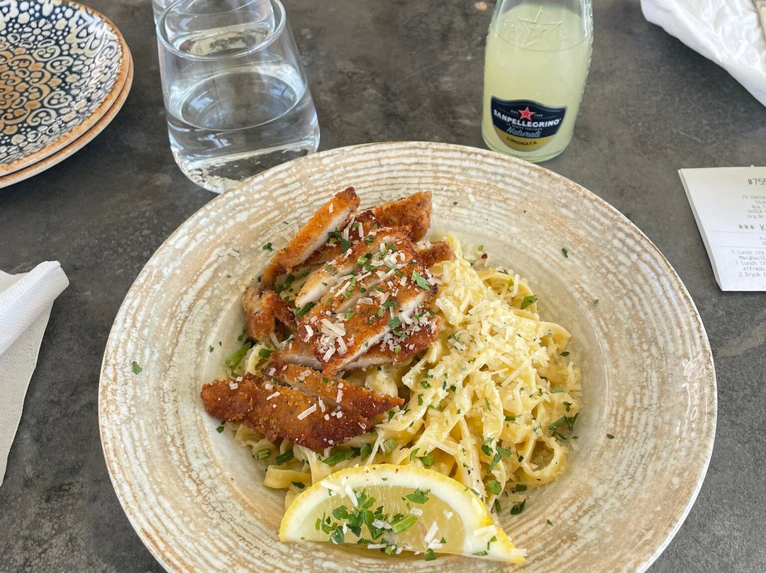 Vicino Pizza & Deli