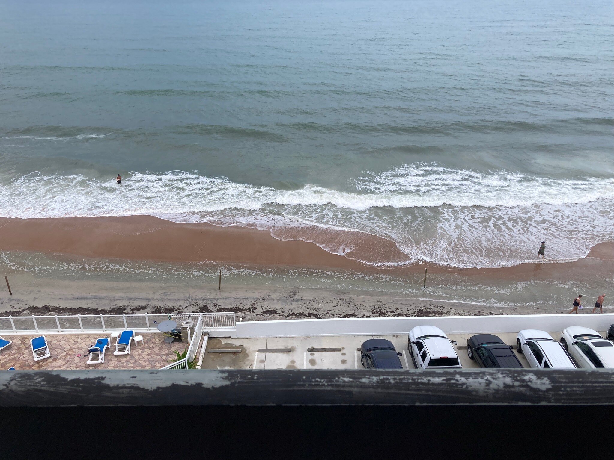 Tropical Winds Oceanfront Hotel-官方