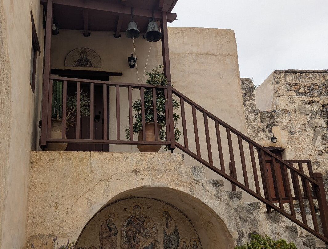 The Holy Monastery of Preveli-雷斯蒙必去景点