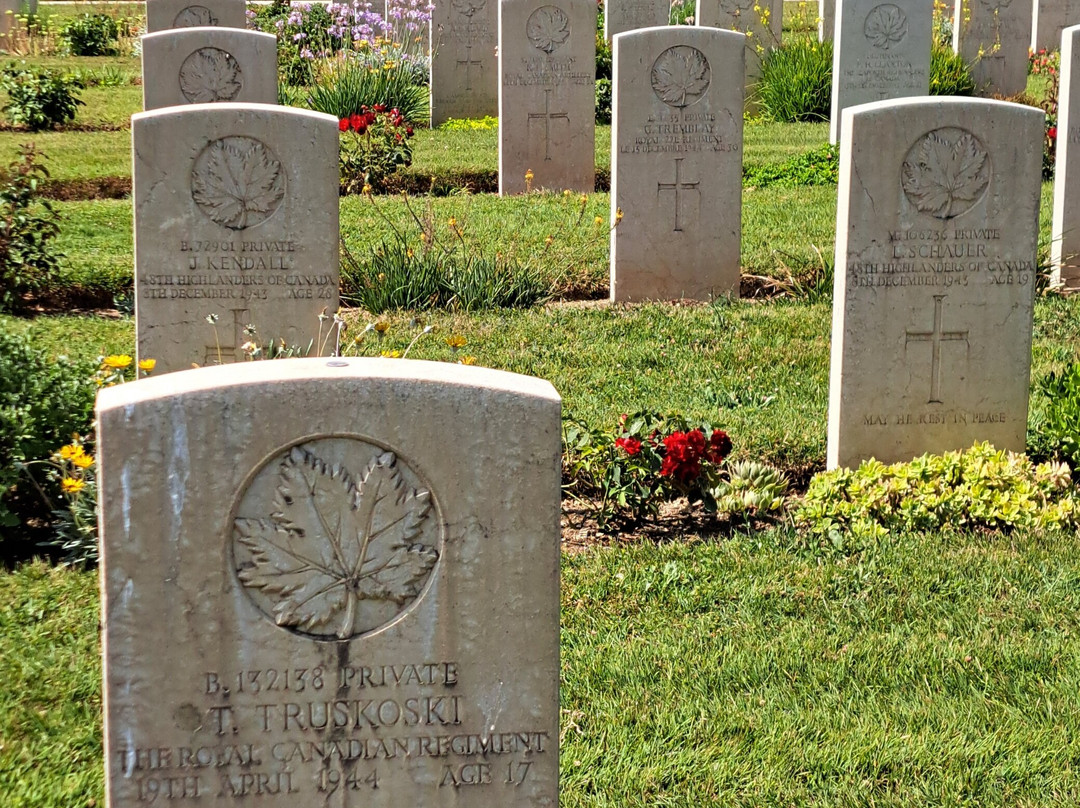 Moro River Canadian War Cemetery-Ortona必去景点