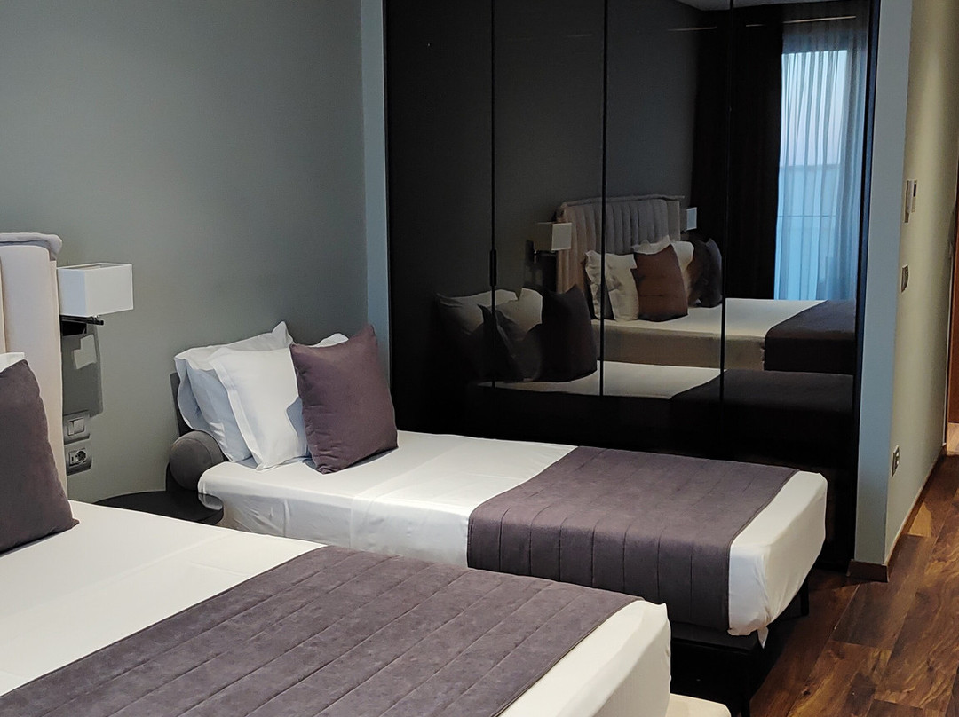 Supreme Hotel & Spa主图