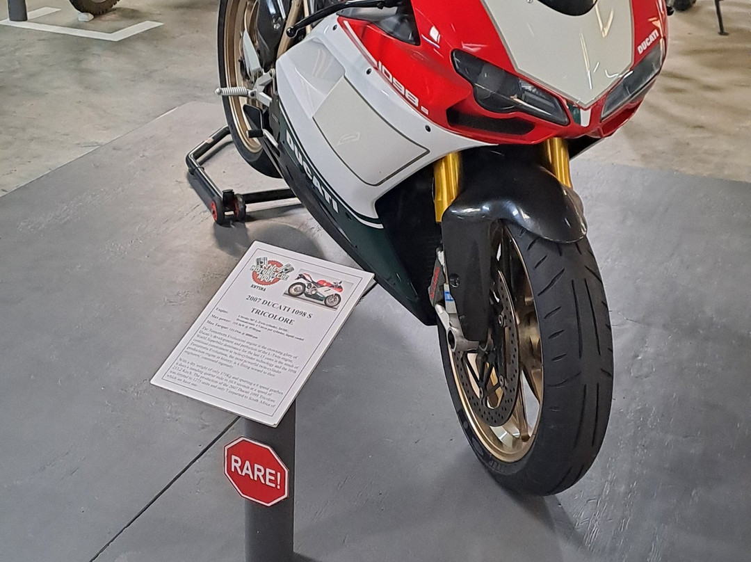 The Motorcycle Room-克尼斯纳必去景点