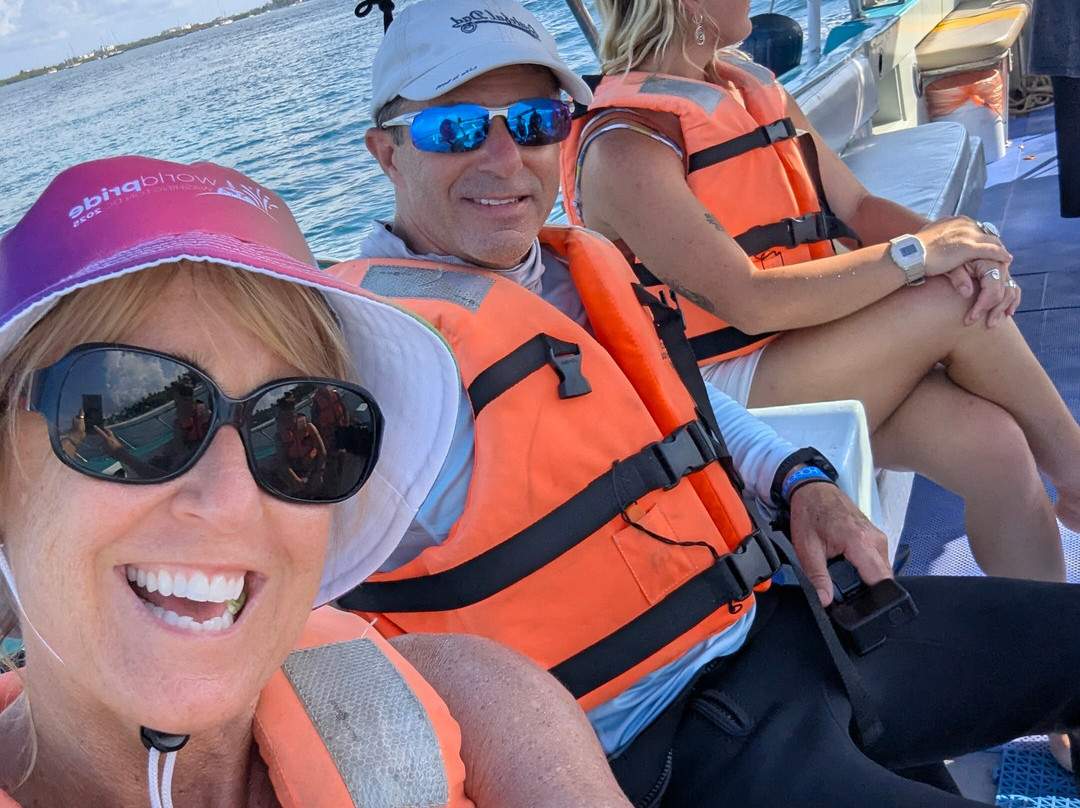 Isla Mujeres Boats-女人岛必去景点