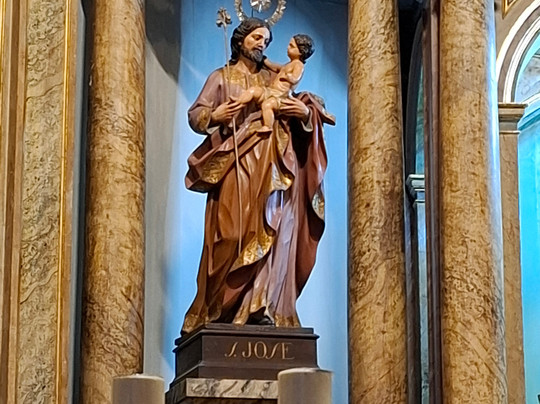 Iglesia de Santiago-拉科鲁尼亚必去景点