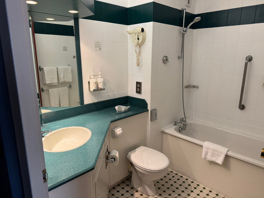 加莱假日度假酒店主图