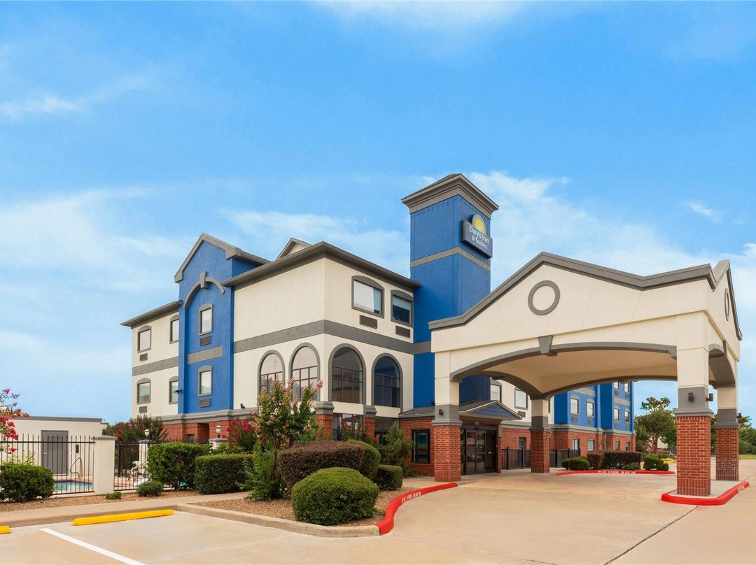 North Houston酒店住宿-Days Inn & Suites by Wyndham Sam Houston Tollway