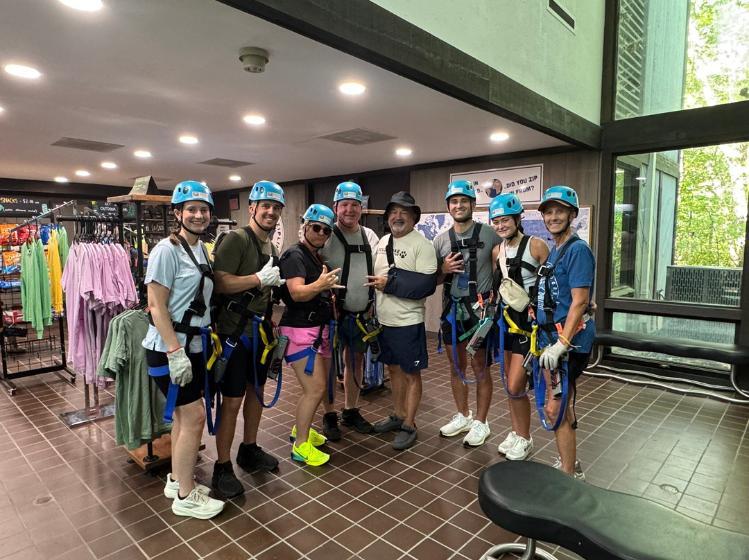 Upstate Zipline-Sunset必去景点