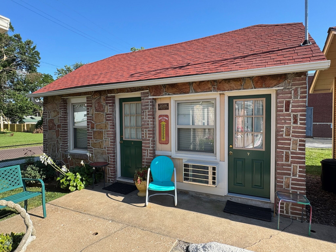 Rockwood Motor Court主图