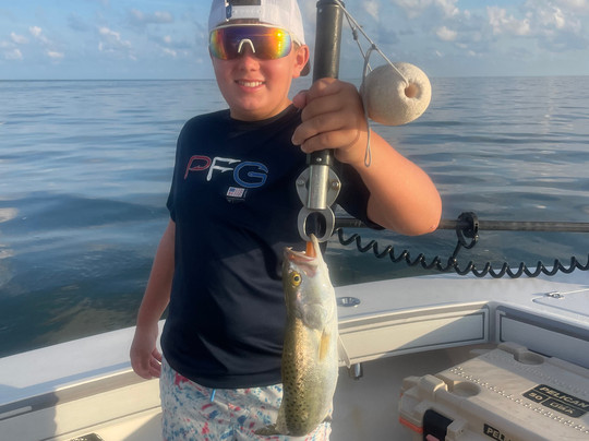 Marine Zone Fishing-塔彭斯普林斯必去景点