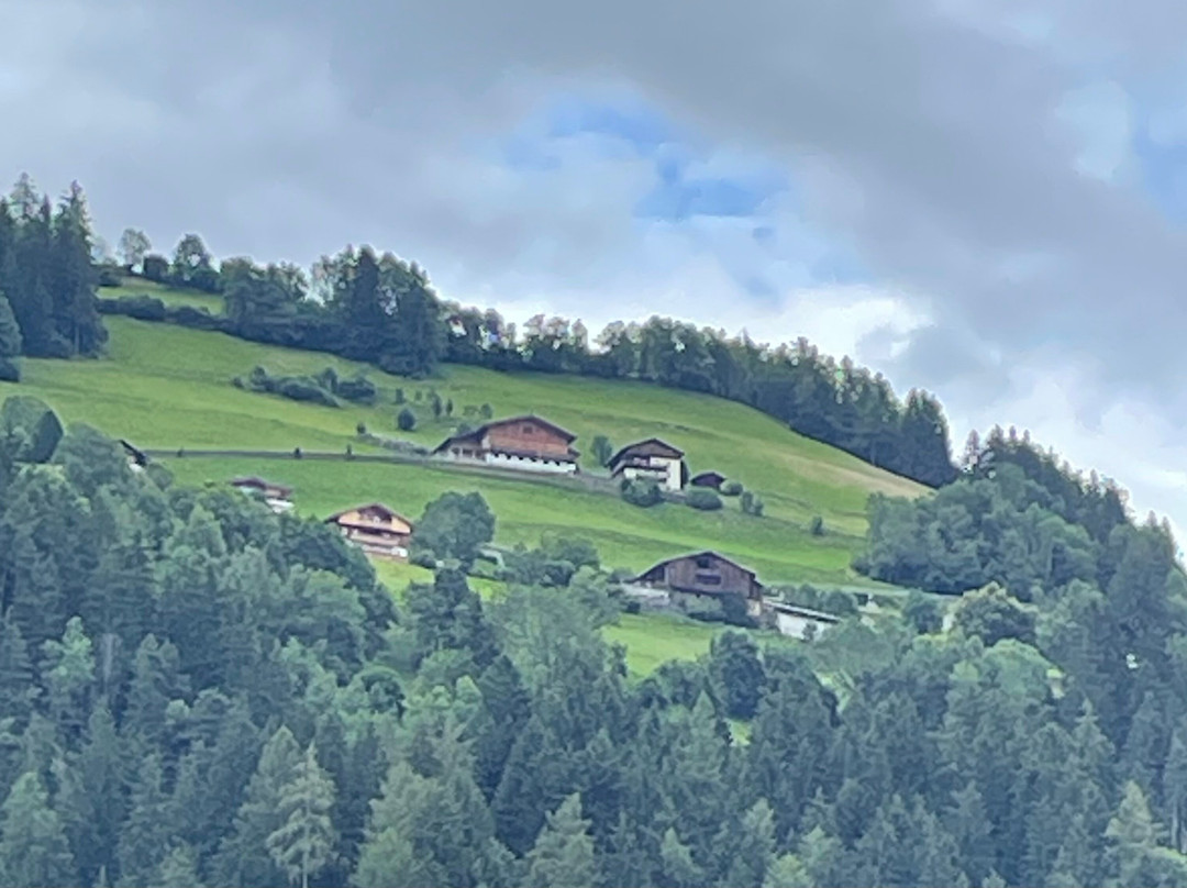 Ahrner Wirt Apartments主图