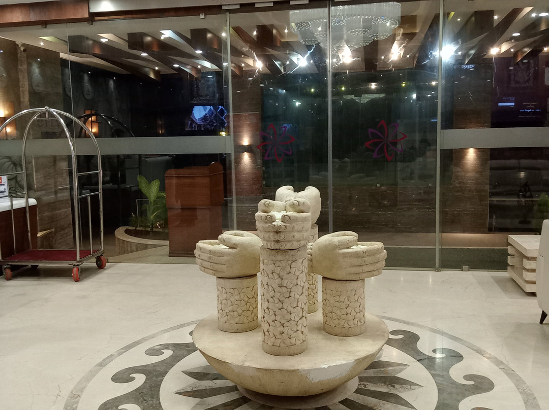 VITS Devbhumi Hotel主图