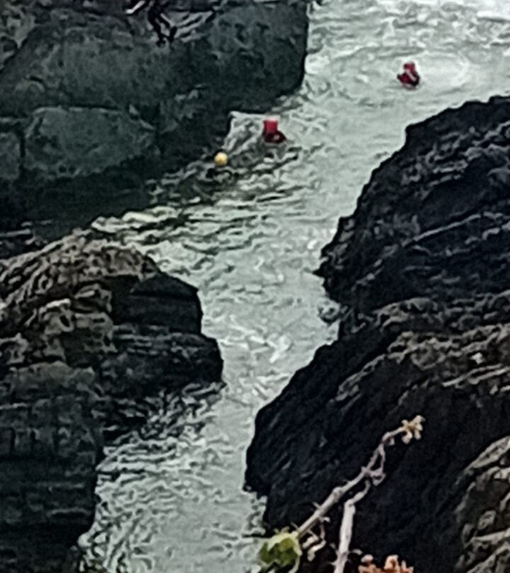 Surfing Croyde Bay-Croyde必去景点