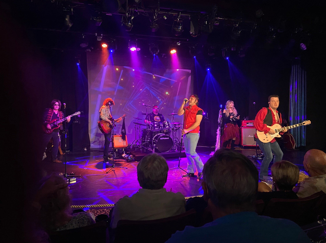 Classic Rock Icons-布兰森必去景点