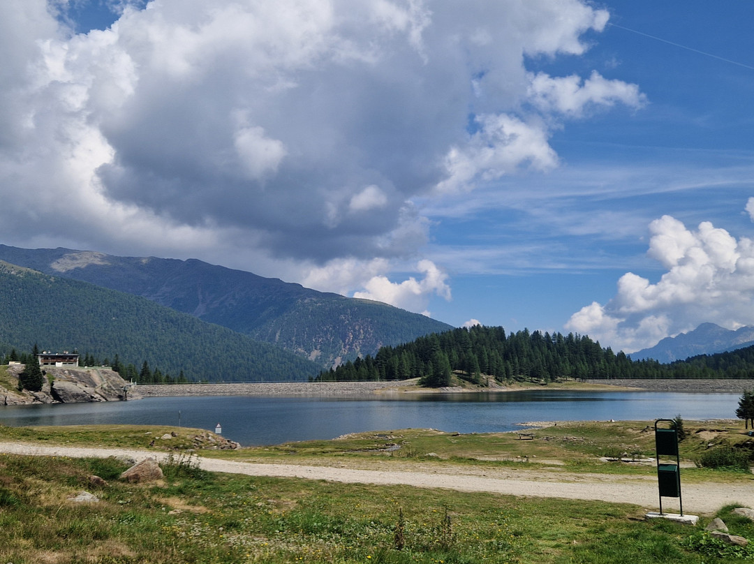 Lago di Fontana Bianca-Ultimo必去景点