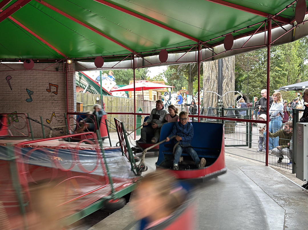 Attractiepark - De Waarbeek-亨厄洛必去景点