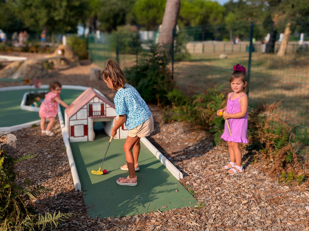 Mini golf D'Ondres-Plages-Ondres必去景点