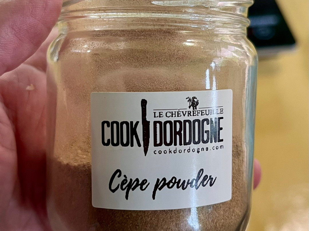 Cook Dordogne-Saint-Cyprien必去景点