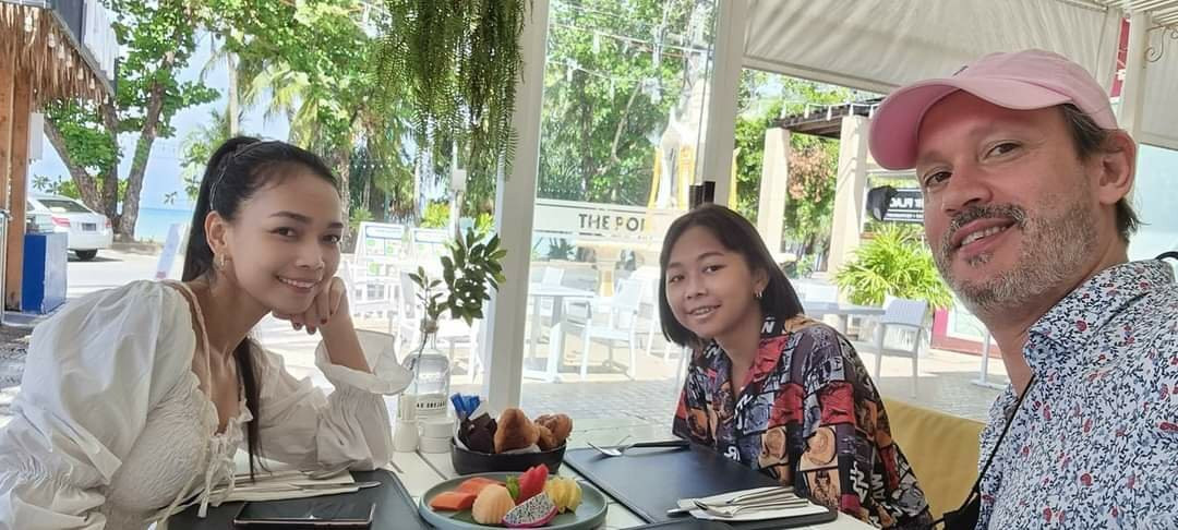 班泰海滩度假村主图