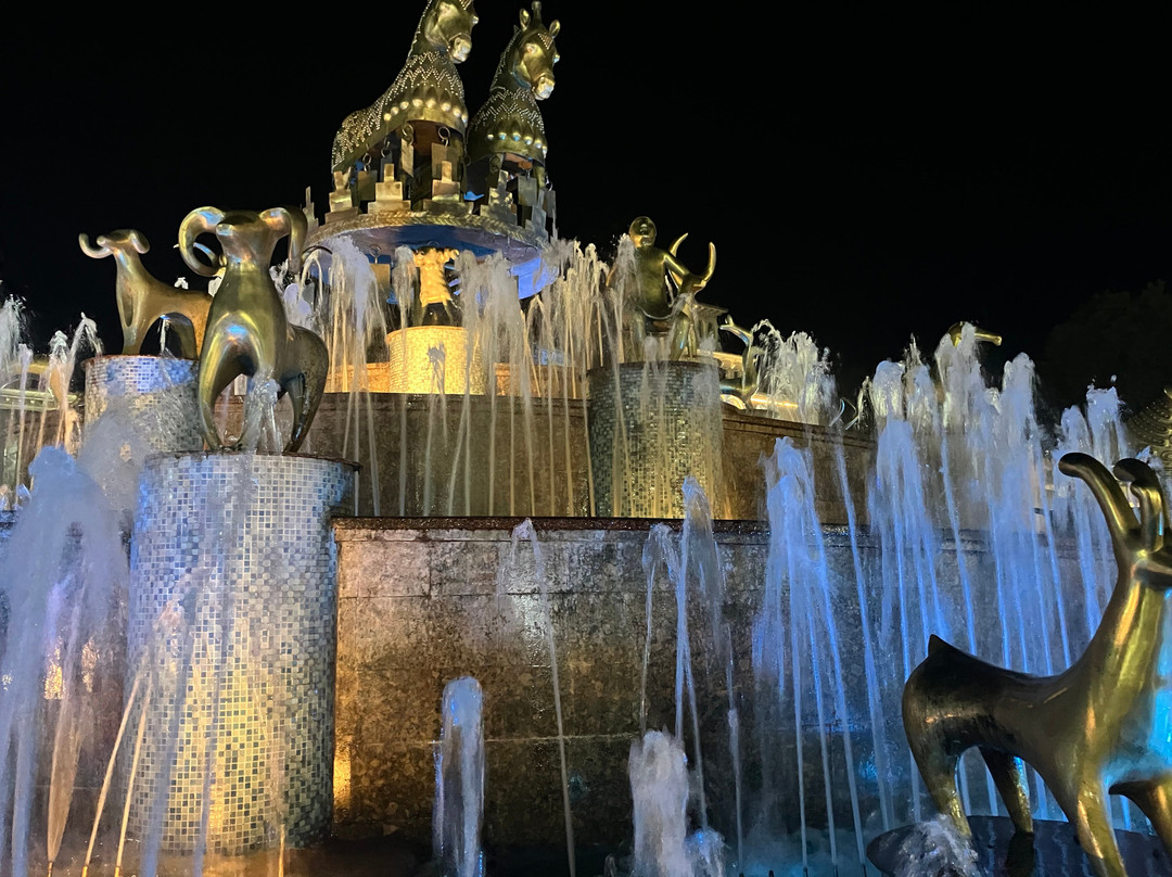 Colchis Fountain-库塔伊西必去景点