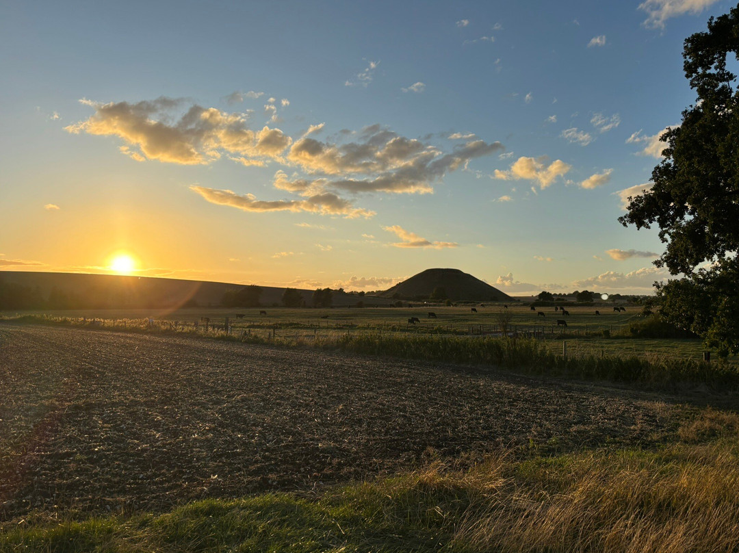 West Kennet Long Barrow-埃夫伯里必去景点