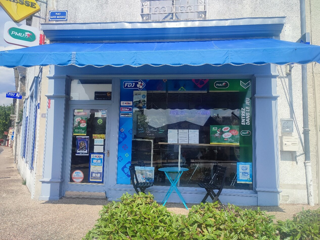 Lee Café Presse Châtelaud