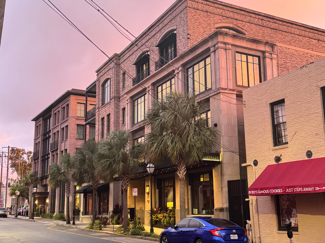 查尔斯顿体育馆蔚景温德姆酒店主图